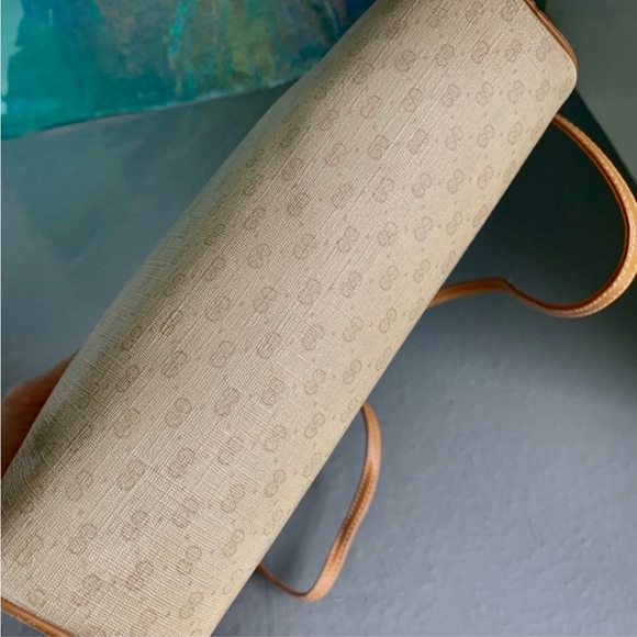 VINTAGE GUCCI CROSS BODY - Picture 3 of 7